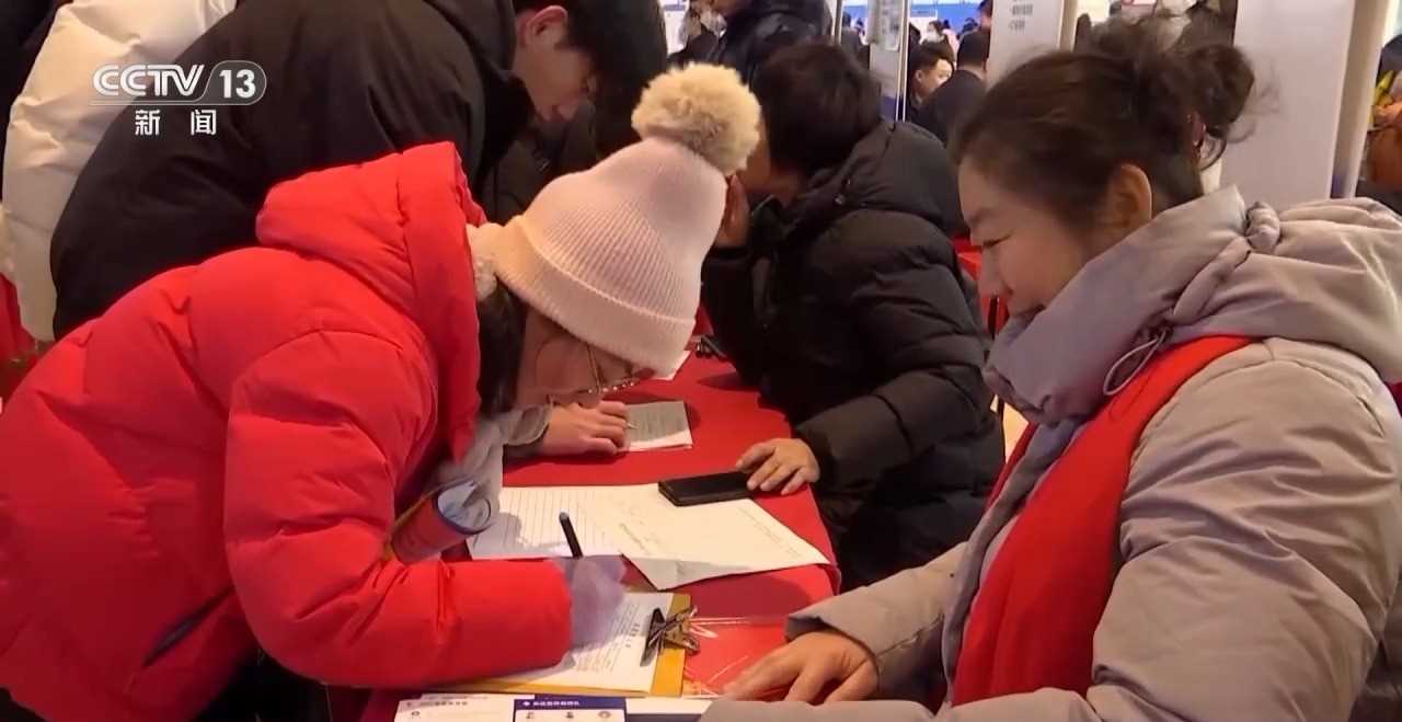 图片[5]-视频丨线上线下送岗位 供需对接更精准！各地“春风行动”促就业-副业部